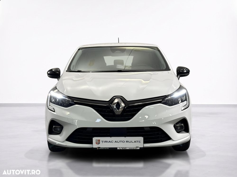 Renault Clio - 9