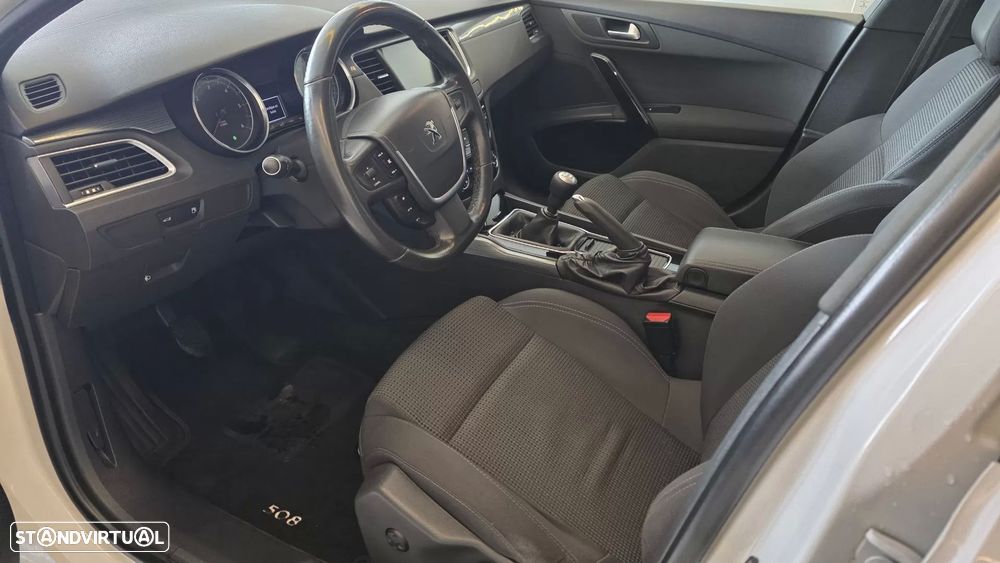Peugeot 508 SW 1.6 BlueHDi Allure - 37
