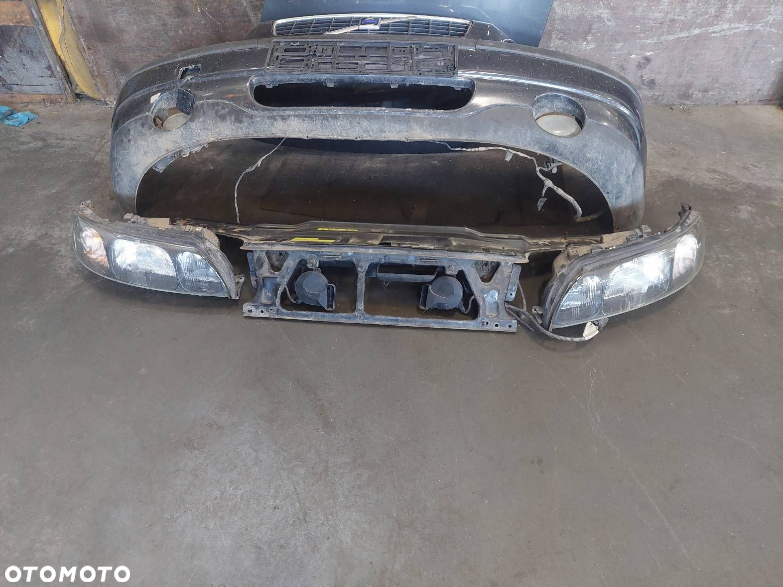 KOMPLETNY PRZÓD MASKA ZDERZAK BŁOTNIK VOLVO S60 I 427-26 00-04r - 27