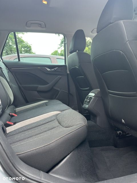 Skoda Kamiq 1.5 TSI Style DSG - 14