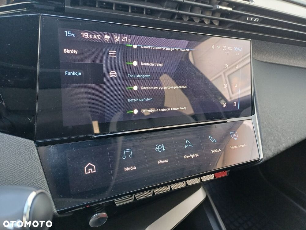 Peugeot 308 1.2 PureTech Allure Pack S&S EAT8 - 16
