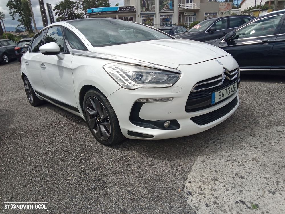 DS DS5 2.0 Hybrid4 Sport Chic - 2