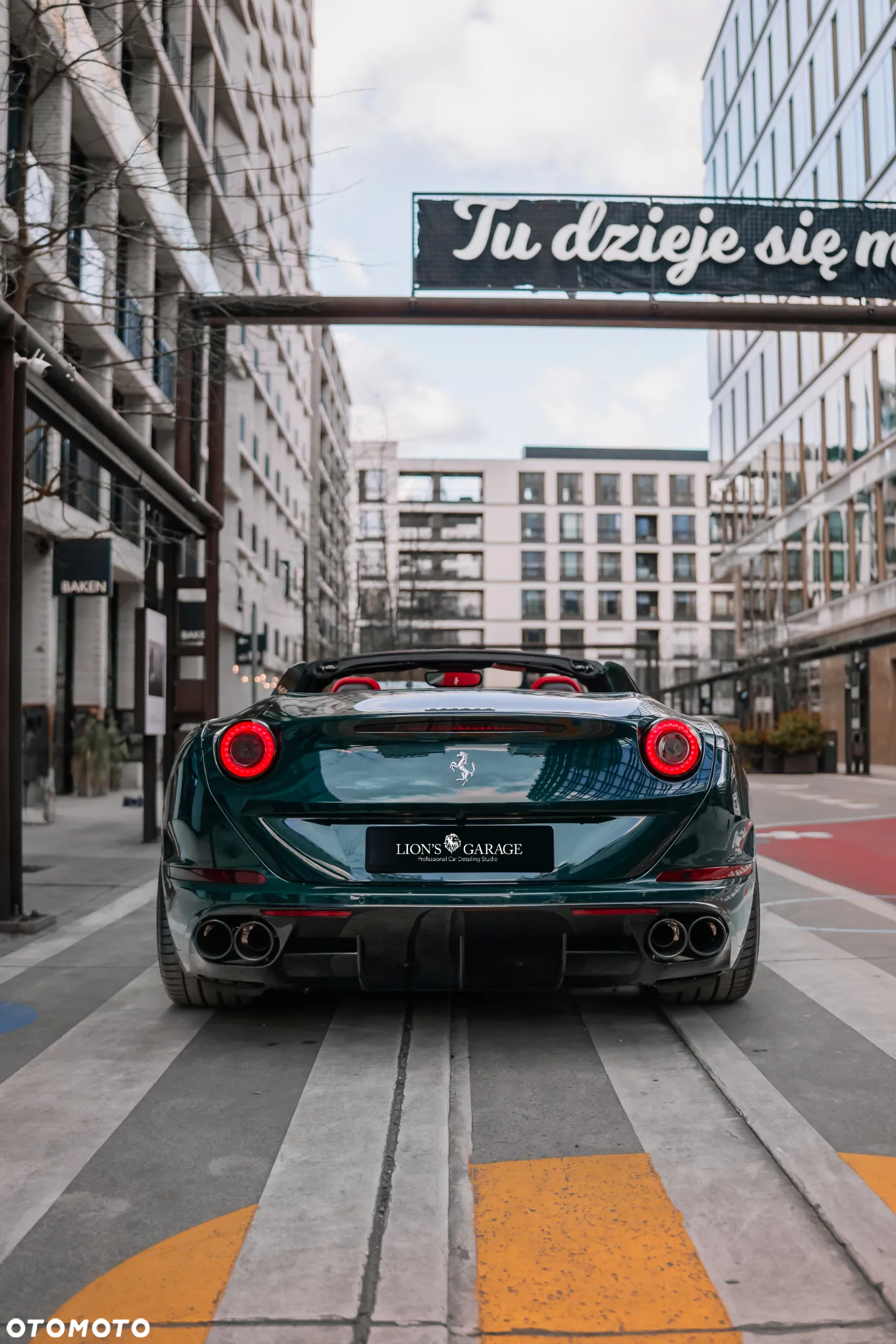 Ferrari California T - 2