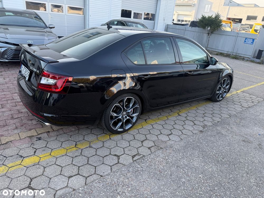 Skoda Octavia 2.0 TSI GPF RS 245 DSG - 6