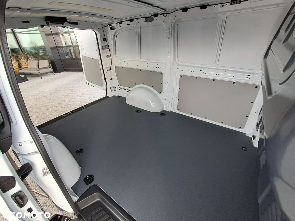Mercedes-Benz eVito - 29