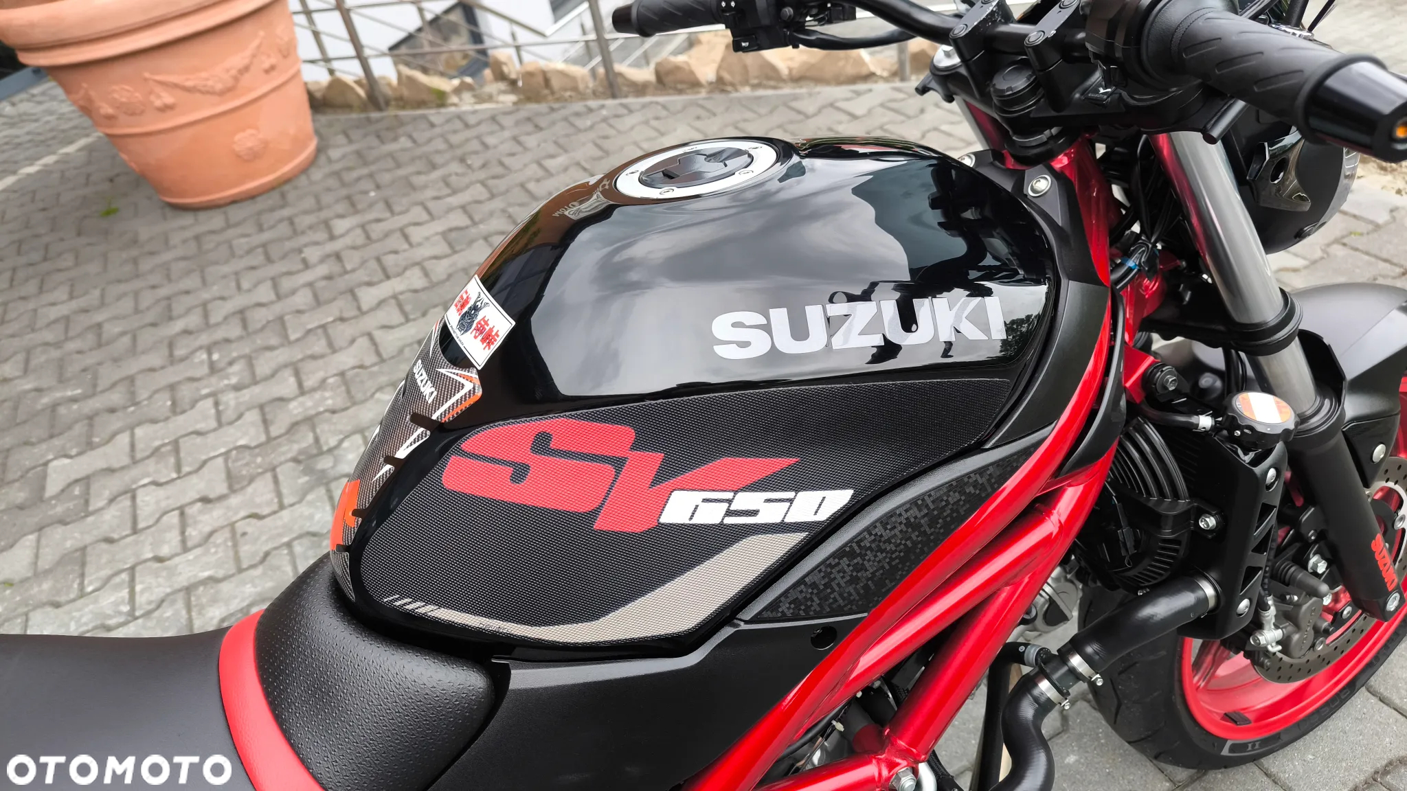 Suzuki SV - 19