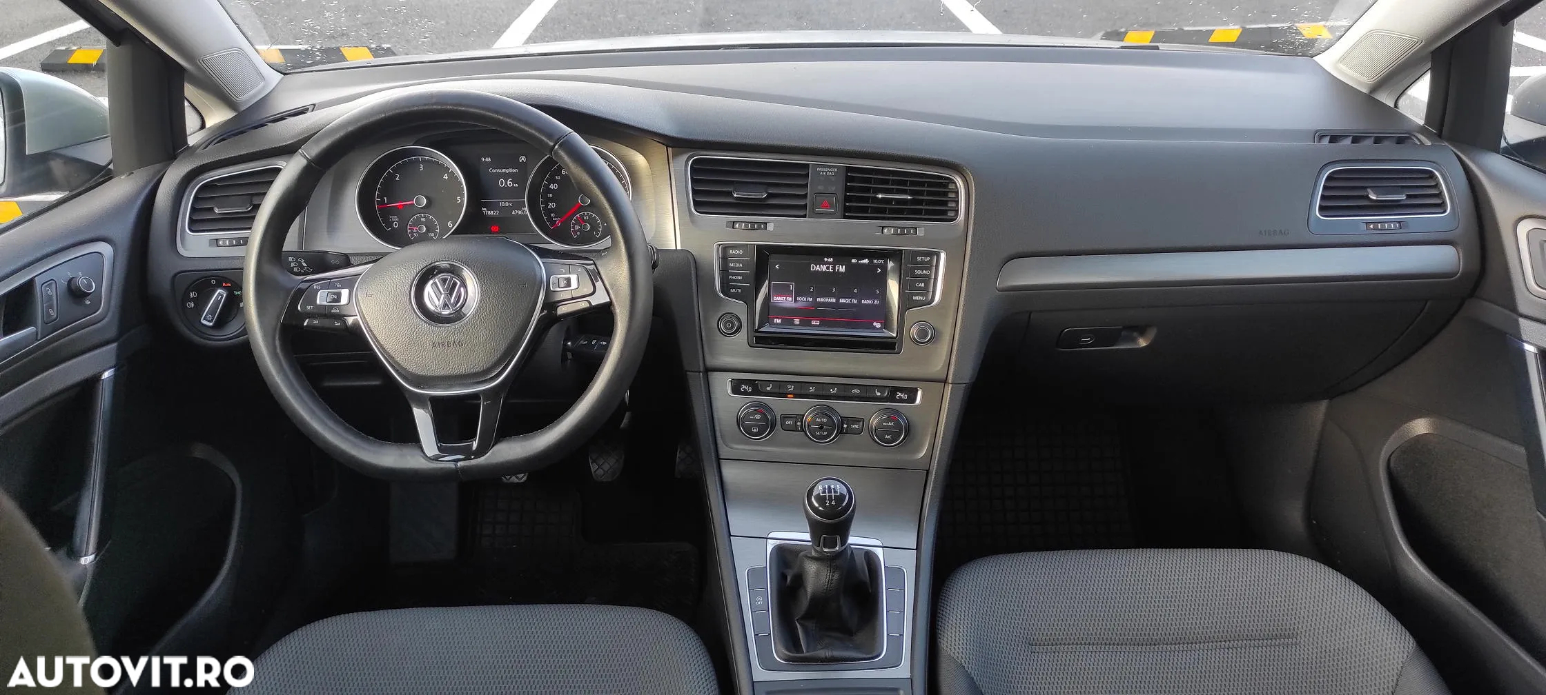 Volkswagen Golf 1.6 TDI DPF BMT Comfortline - 15