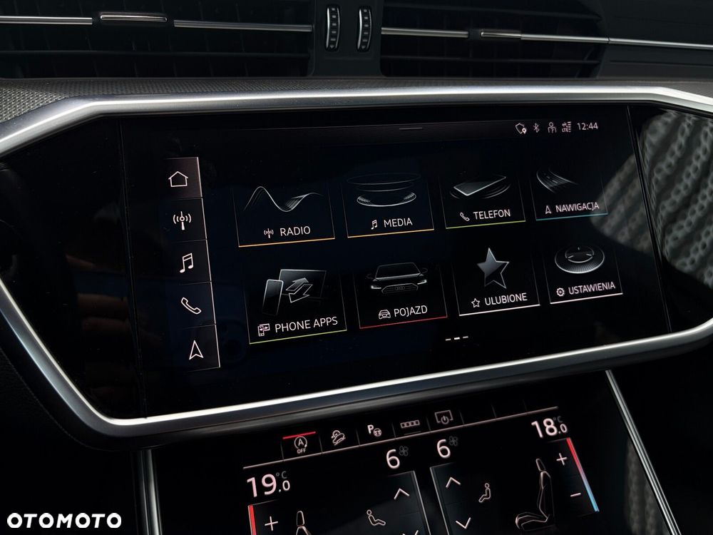 Audi A6 Allroad - 29
