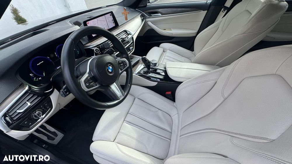 BMW Seria 5 520d xDrive AT - 19