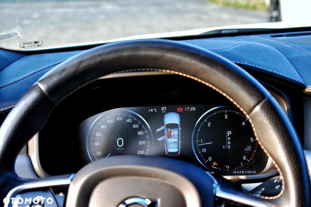 Volvo V90 D4 Geartronic R Design - 5