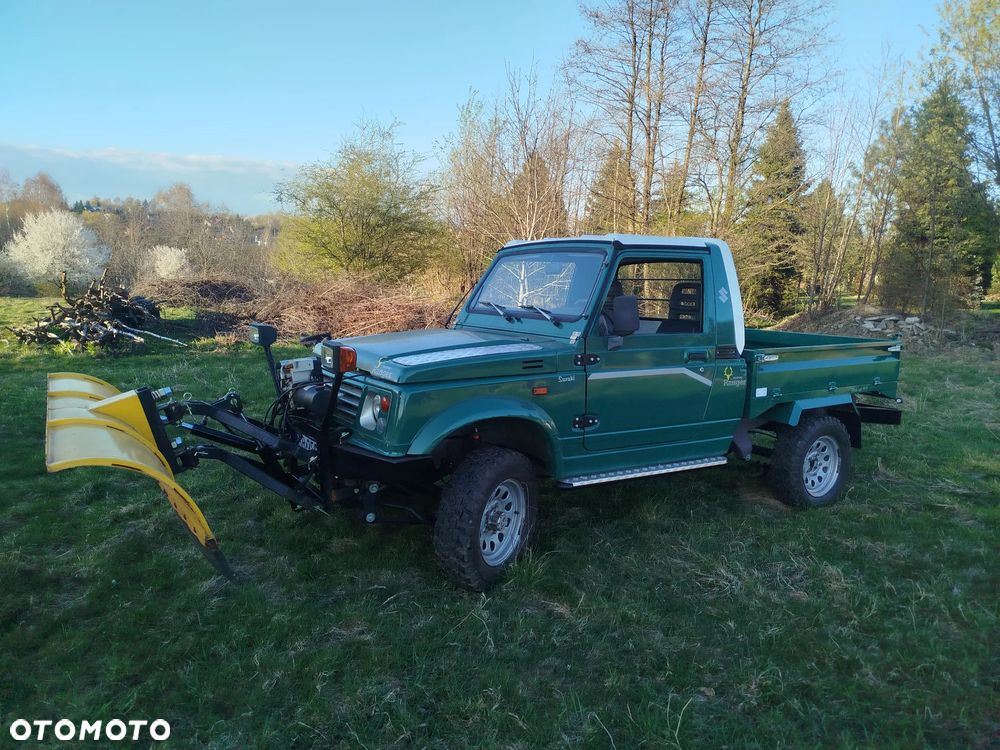 Suzuki Samurai - 3