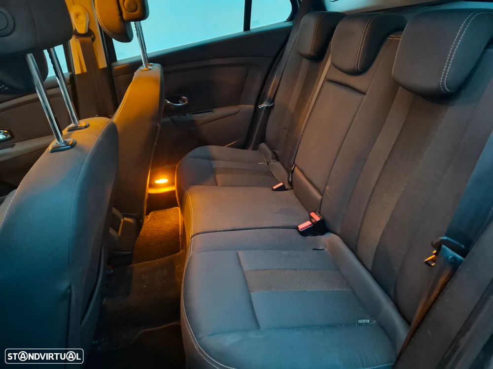 Renault Mégane Sport Tourer 1.5 dCi Dynamique - 11