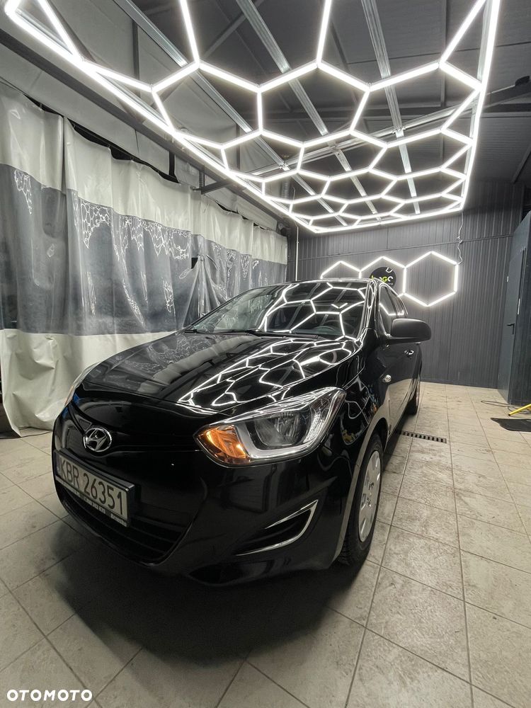 Hyundai i20 1.2 Trend - 4