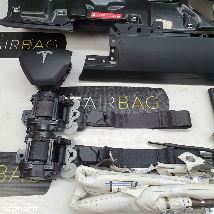 TESLA 3 III DESKA ROZDZIELCZA KONSOLA KOKPIT PULPIT PODUSZKI AIRBAG AIR BAG PASY KIT SET - 9