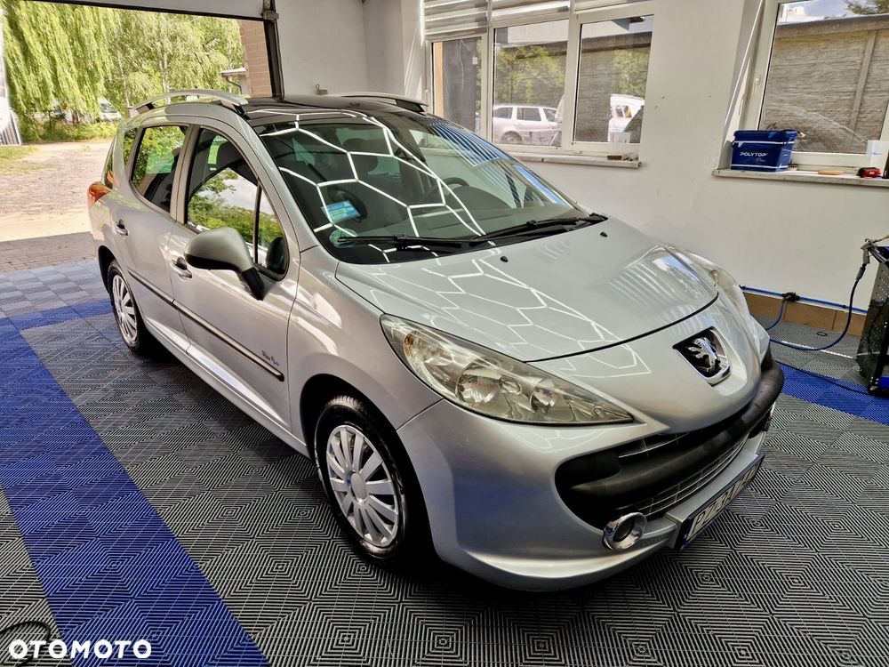 Peugeot 207 95 VTi Urban Style - 1
