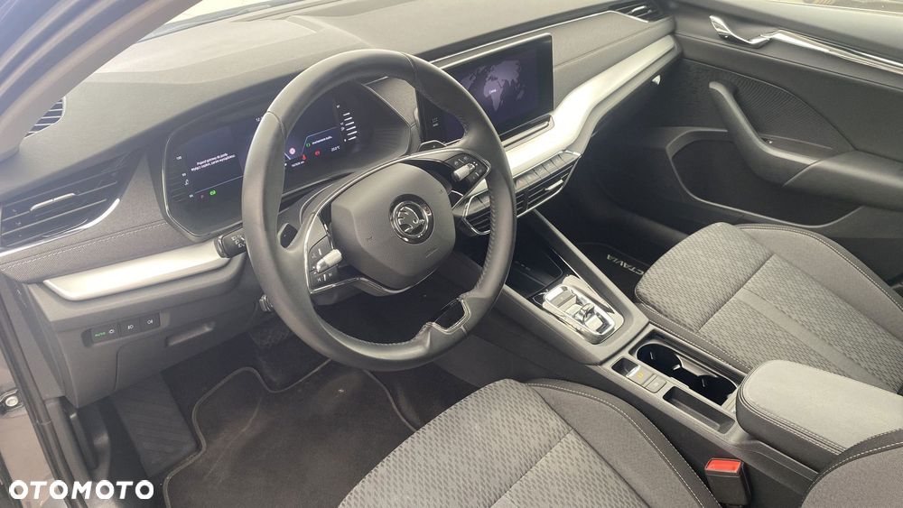 Skoda Octavia 2.0 TDI Style DSG - 10