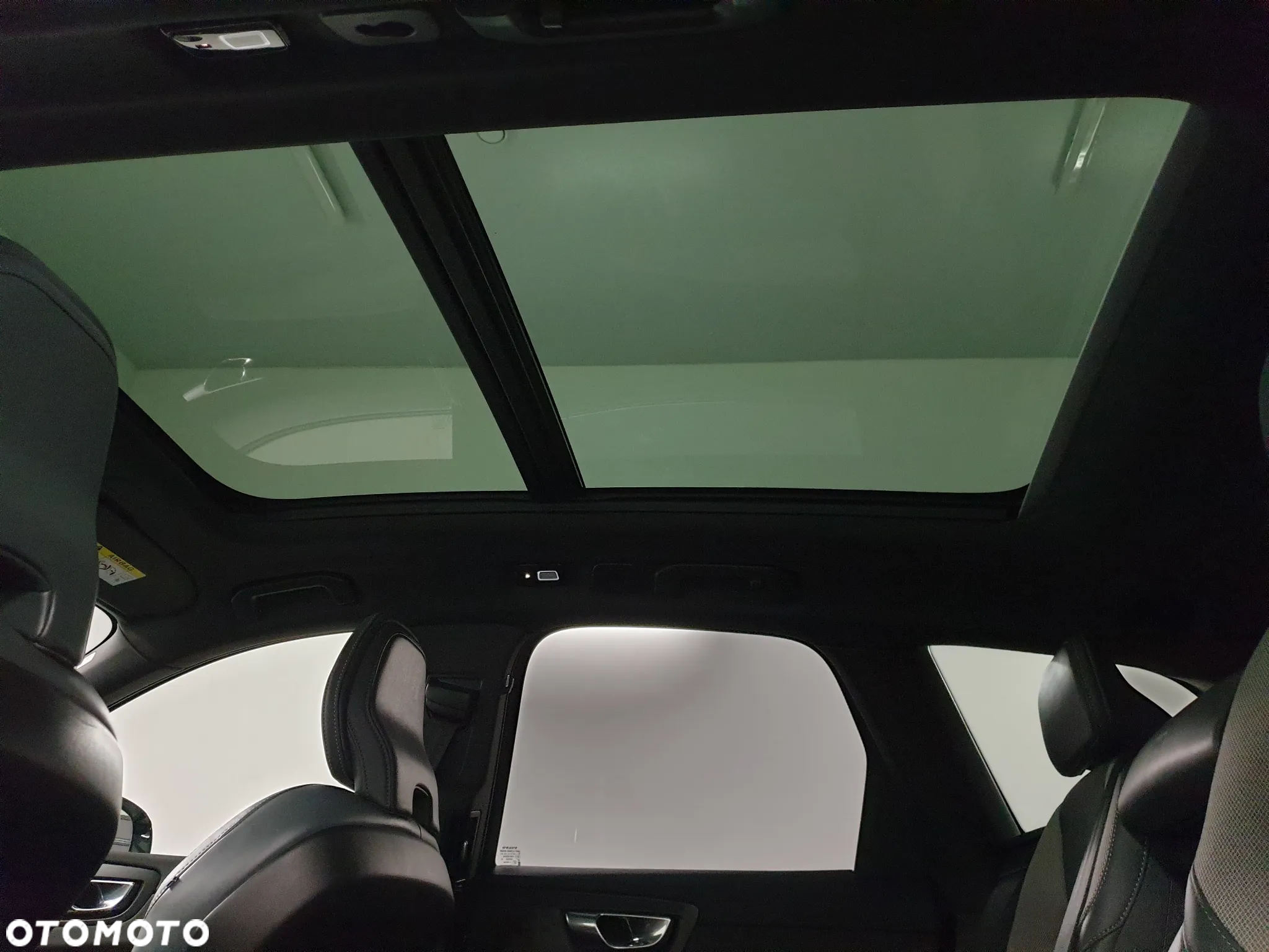 Volvo XC 60 B4 D AWD Geartronic RDesign - 31