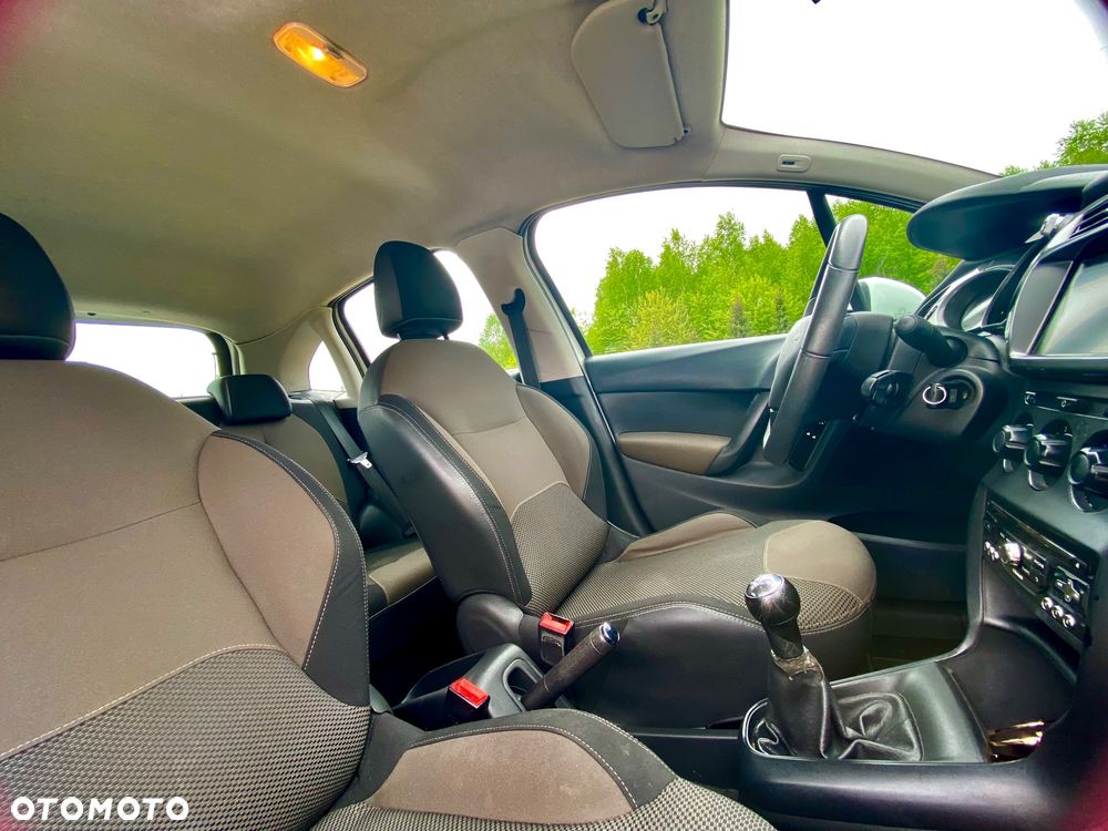 Citroën C3 Pure Tech (VTi) 68 Attraction - 27