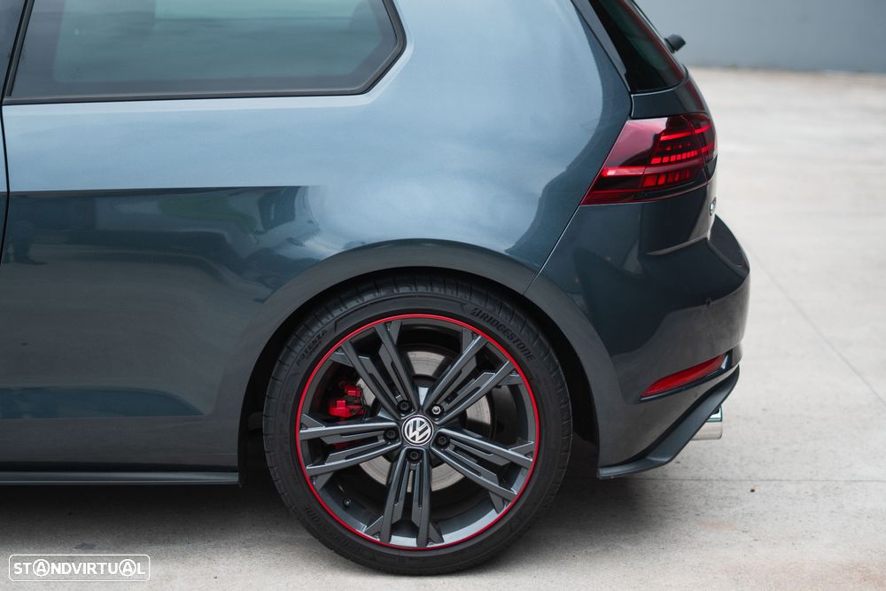 VW Golf 2.0 TSI GTI DSG Performance - 11