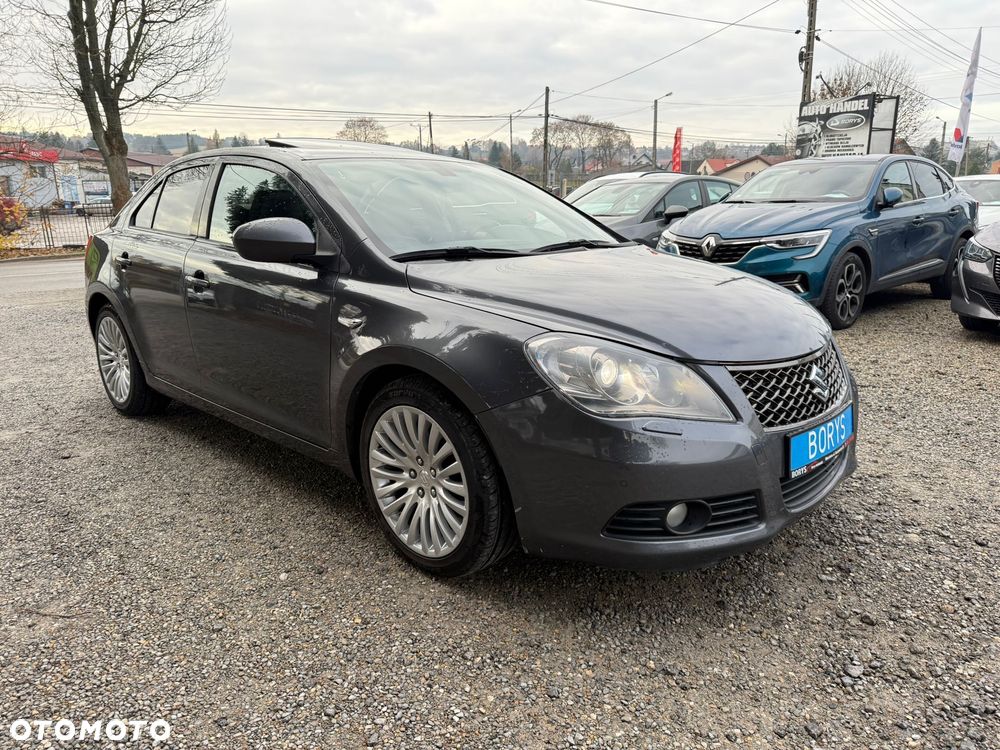 Suzuki Kizashi 2.4 Sport 4WD CVT - 2