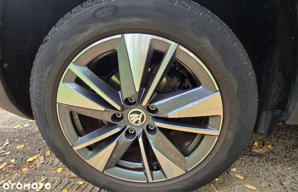 Skoda Karoq 1.5 TSI ACT Style DSG - 6
