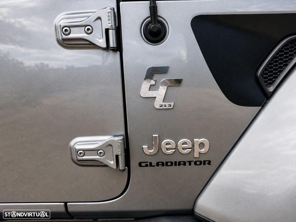 Jeep Gladiator 3.0 CRD Overland AT8 - 19