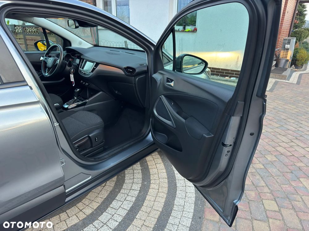 Opel Crossland X - 24