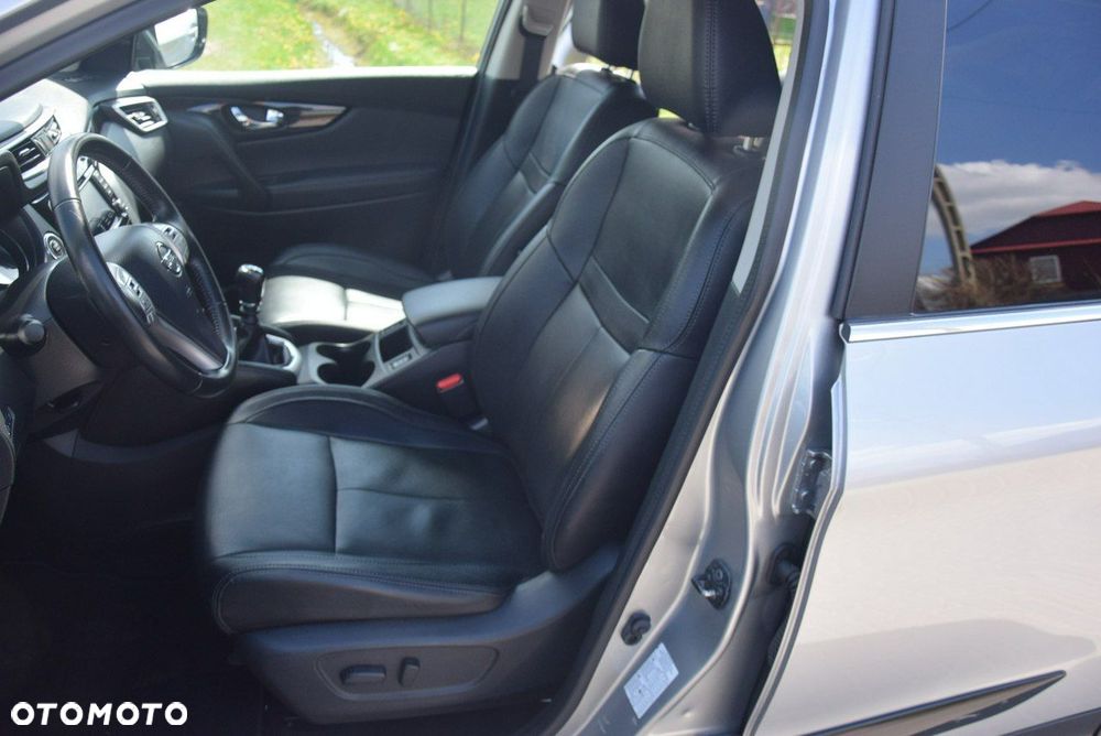 Nissan Qashqai 1.6 dCi 4x4 360 S&S - 31