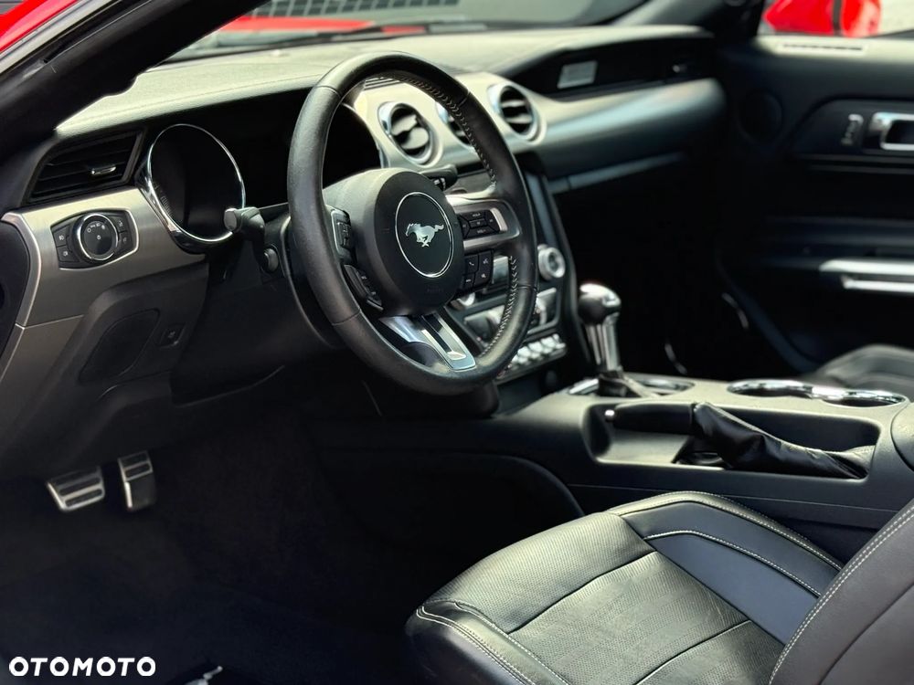 Ford Mustang 2.3 Eco Boost - 28