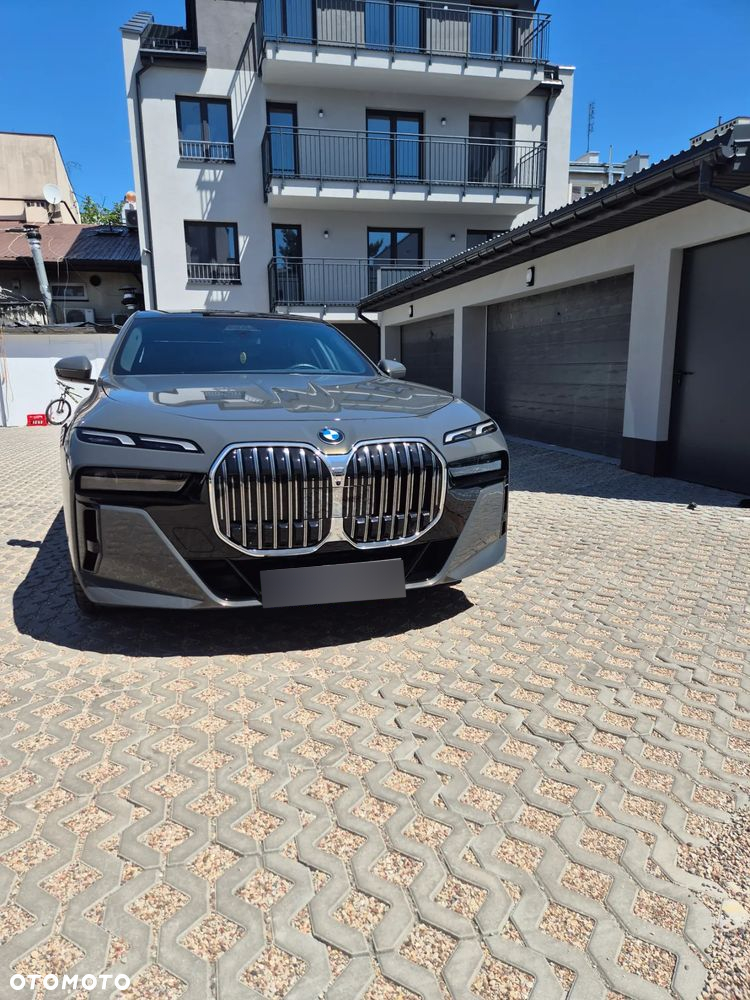 BMW Seria 7 740d xDrive - 7