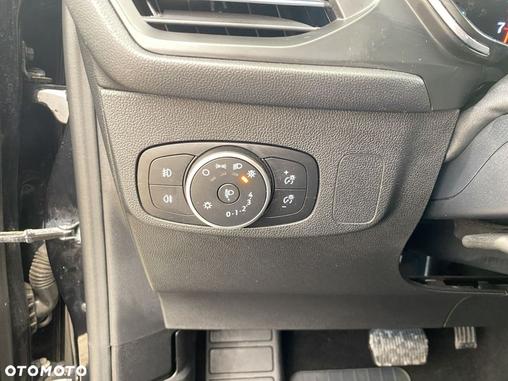 Ford Focus - 27