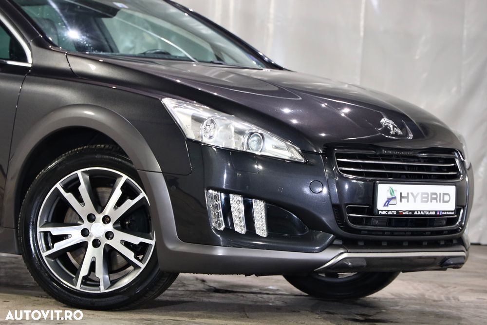 Peugeot 508 RXH Hybrid4 - 31