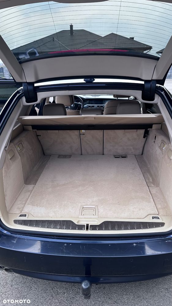 BMW Seria 5 530d xDrive - 14