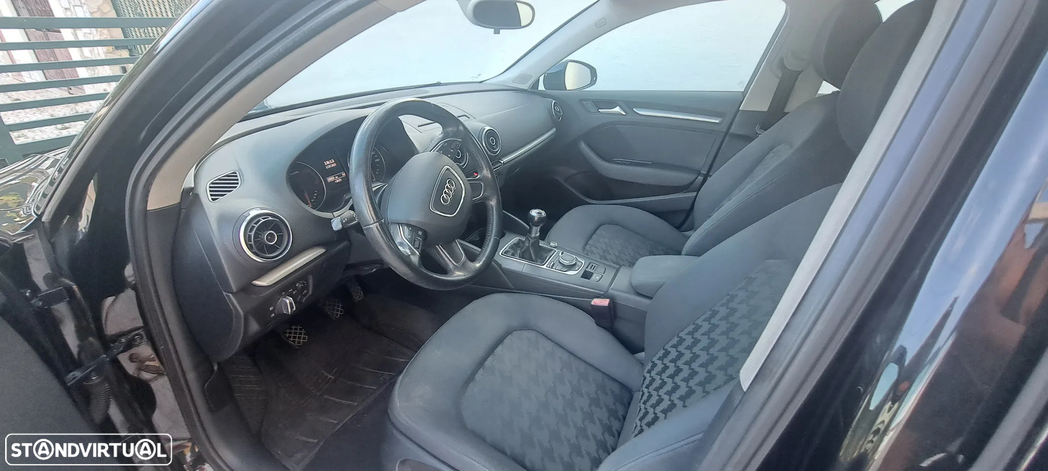Audi A3 Sportback 1.6 TDI Attraction - 21
