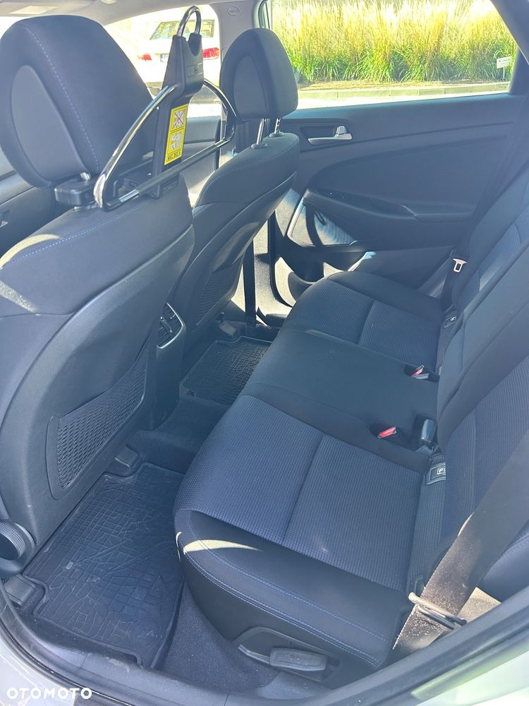 Hyundai Tucson 1.7 CRDI BlueDrive Style 2WD DCT - 12