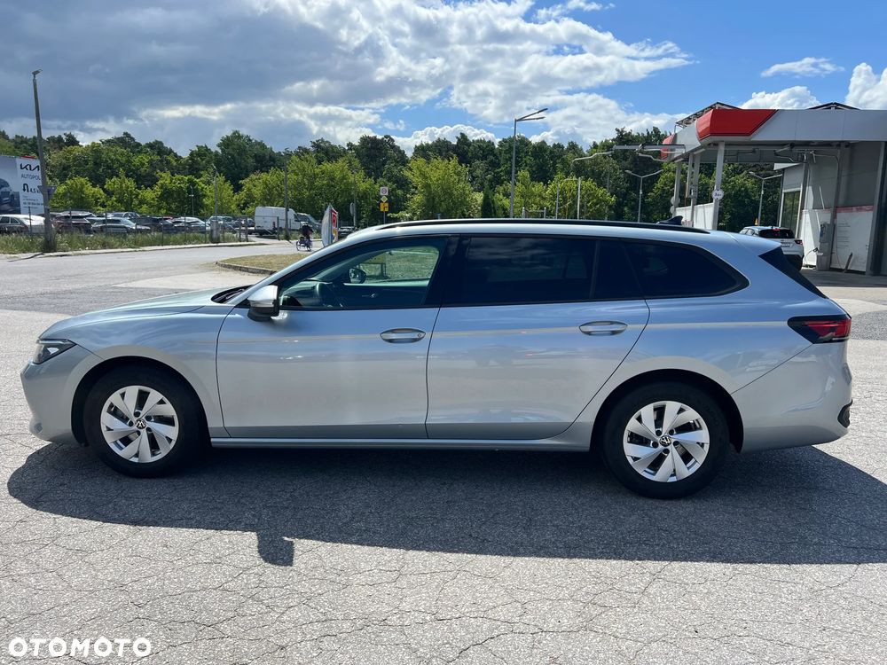 Volkswagen Passat - 7