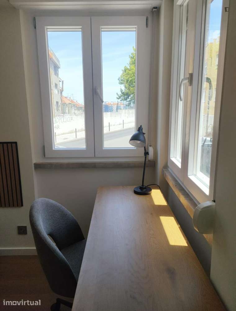 Quarto - localizado em Amadora Lisbon - Grande imagem: 2/18