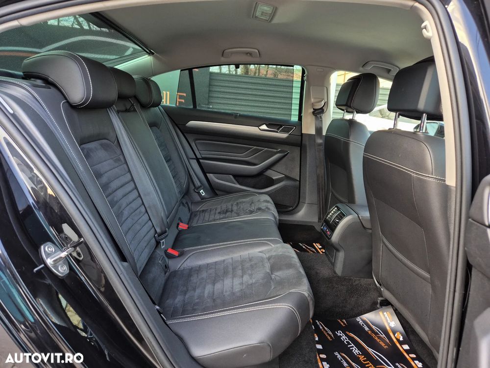 Volkswagen Passat - 13