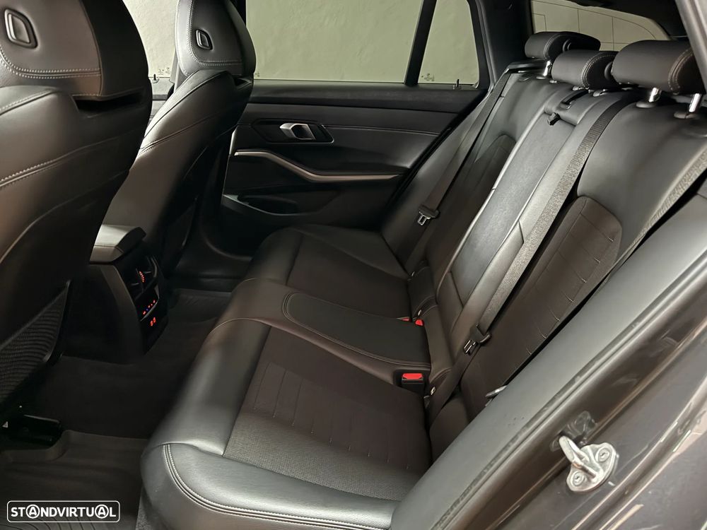 BMW 320 e Touring Line Sport Auto - 9