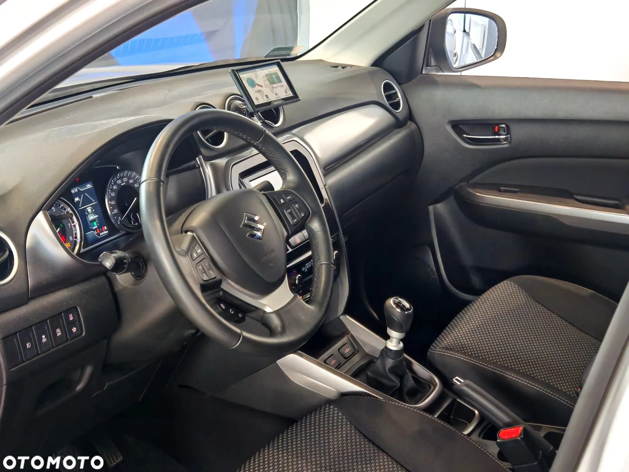 Suzuki Vitara 1.4 Boosterjet SHVS Premium 2WD - 14