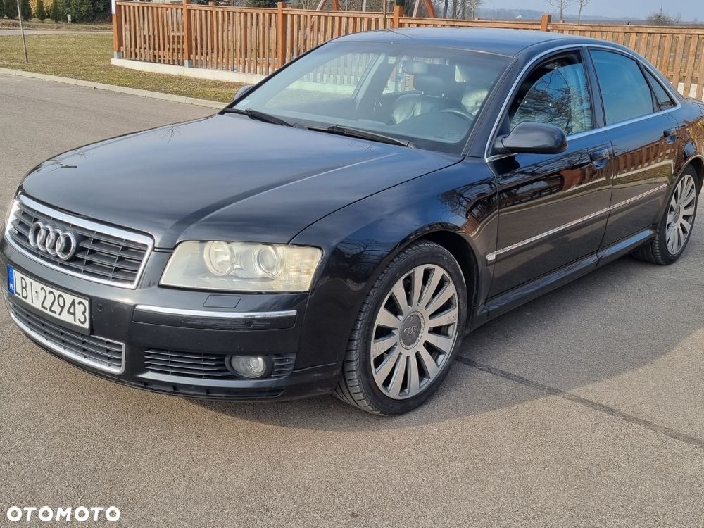 Audi A8 - 1