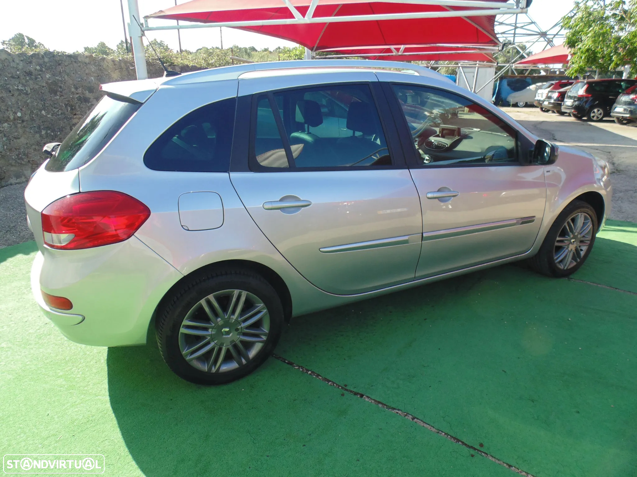 Renault Clio Break 1.5 dCi Dynamique S - 8
