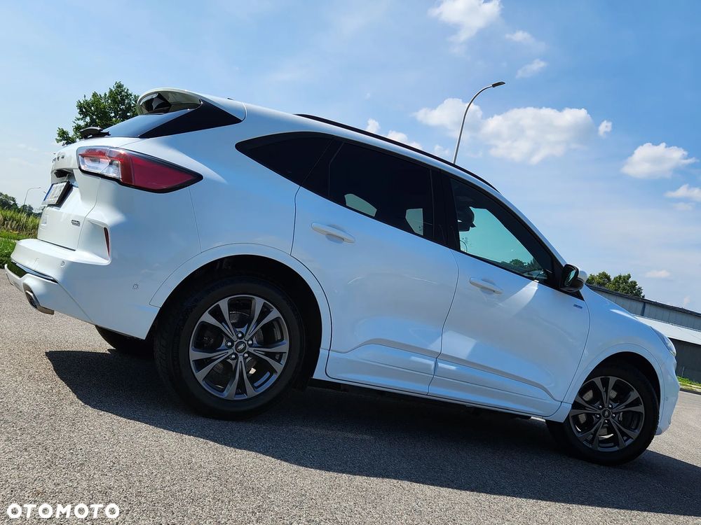 Ford Kuga 2.5P PHEV FWD ST-Line X - 14