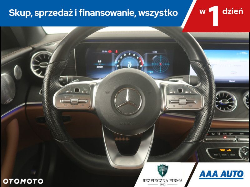 Mercedes-Benz Klasa E - 17