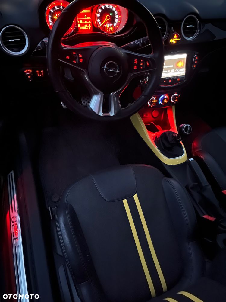 Opel Adam - 38