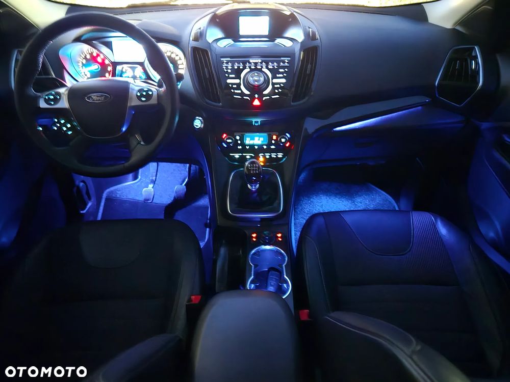 Ford Kuga 1.6 EcoBoost FWD Titanium ASS - 34