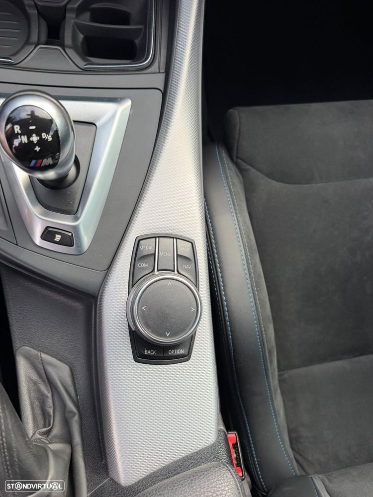 BMW M4 Auto - 24