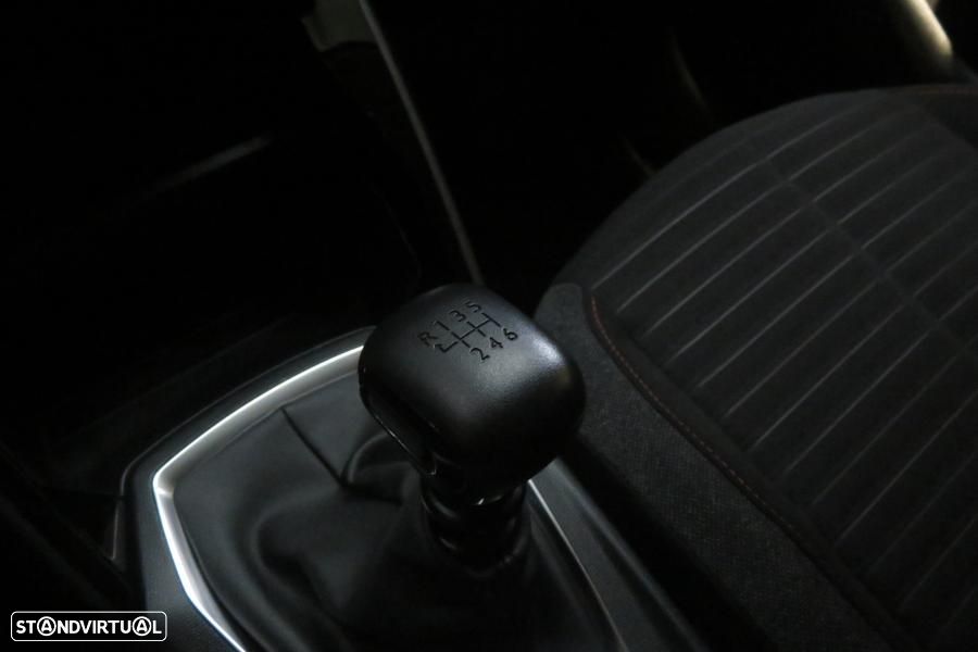 Peugeot 208 1.2 PureTech Active Pack - 18