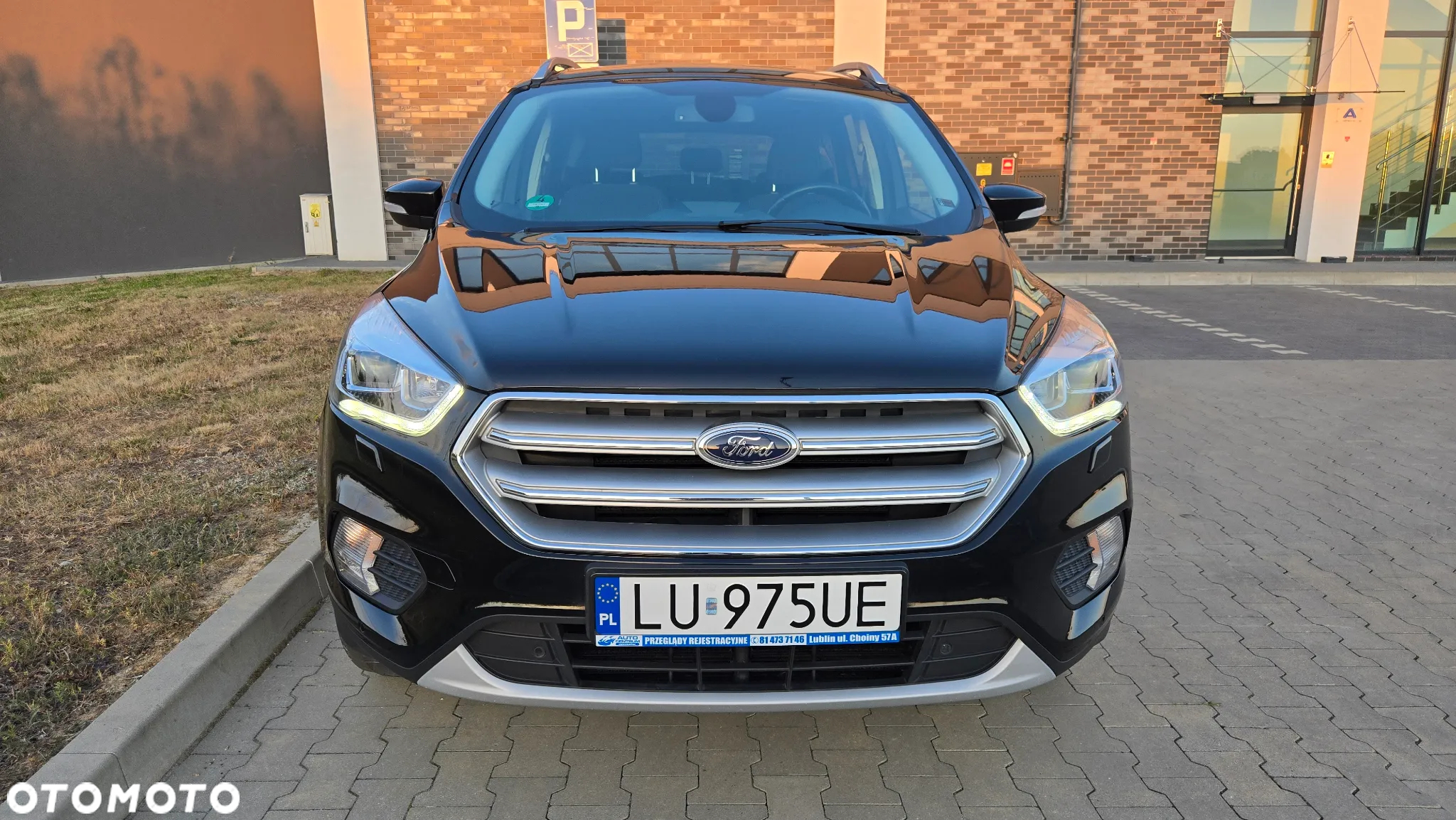 Ford Kuga 1.5 EcoBoost 2x4 Titanium - 28