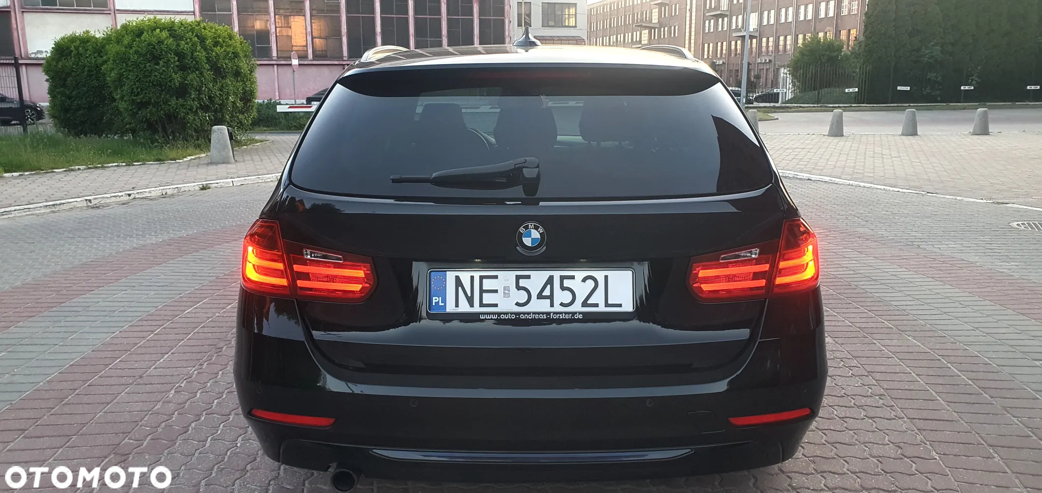 BMW Seria 3 320d Touring Sport-Aut Blue Performance - 5